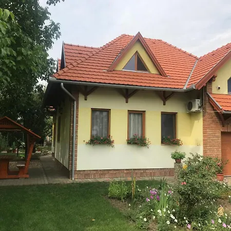 Napfeny * Oroshaza
